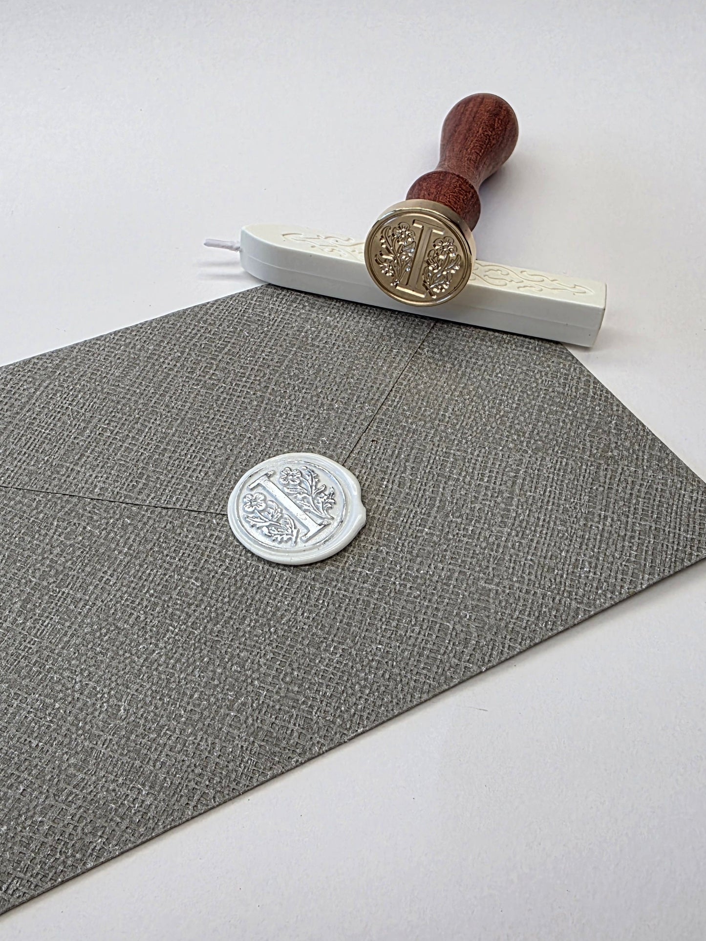 Letter I stamp head