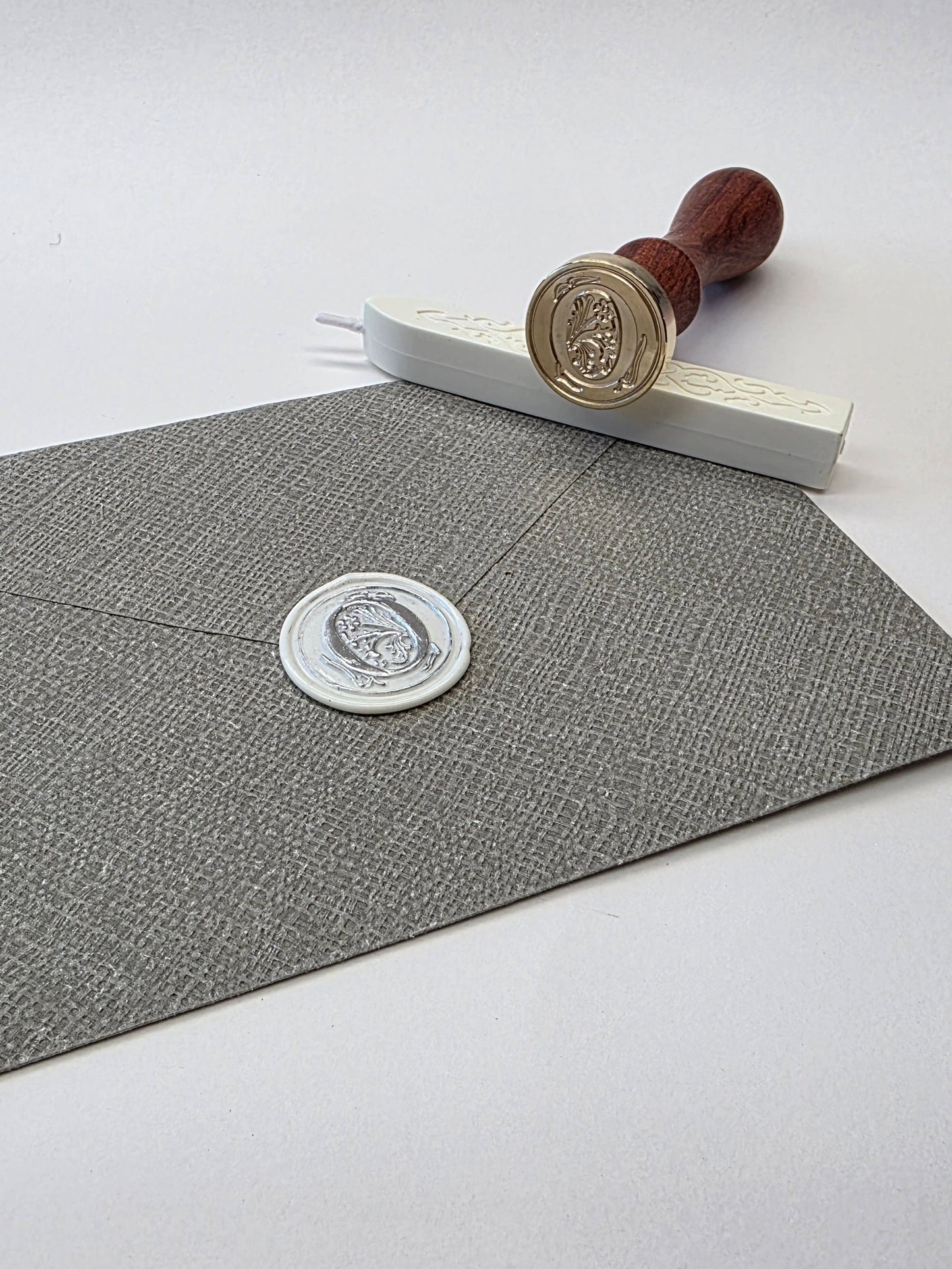 Letter O stamp head