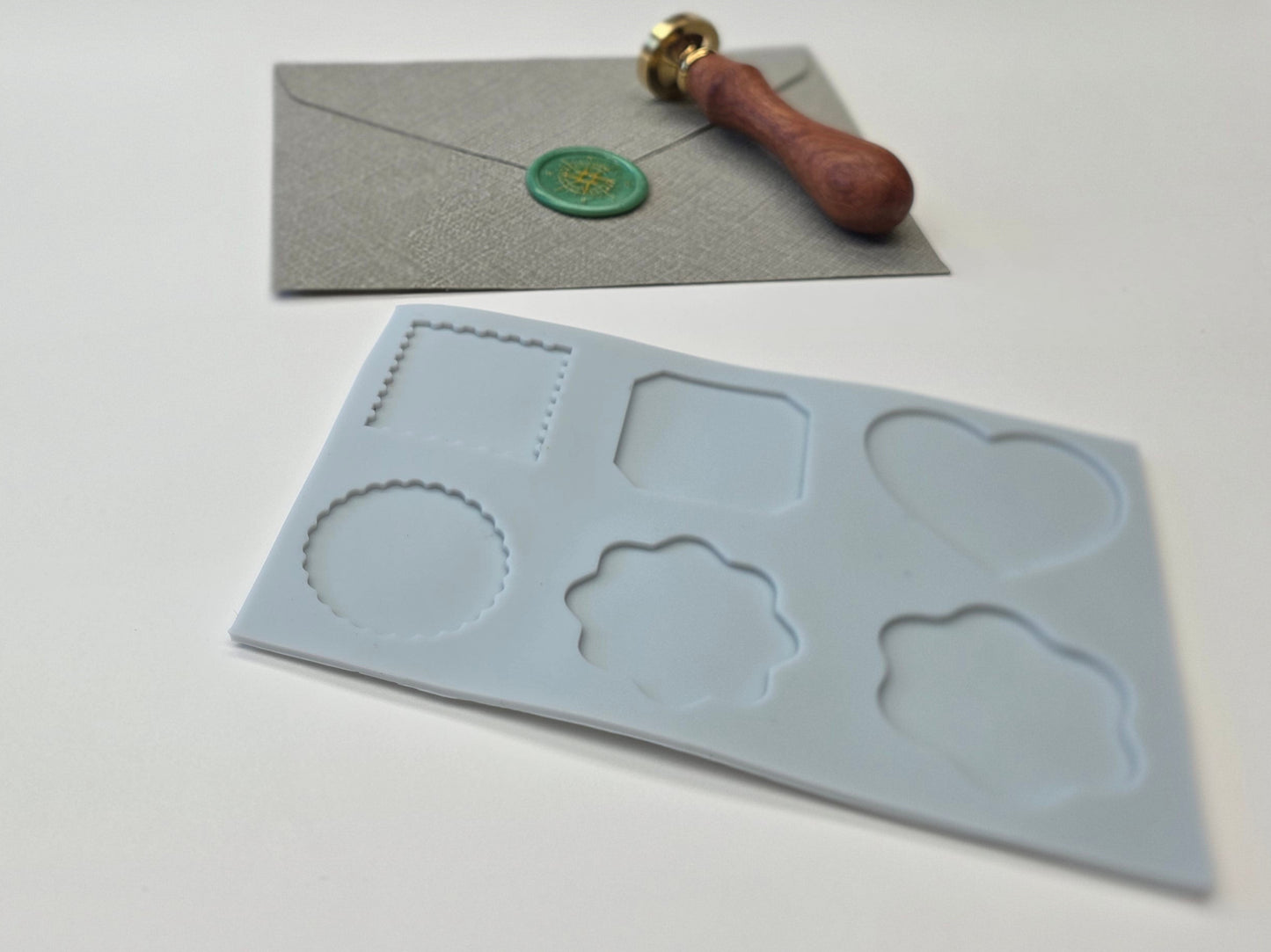 Gray silicone mold